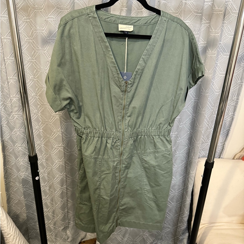 Green dress size L